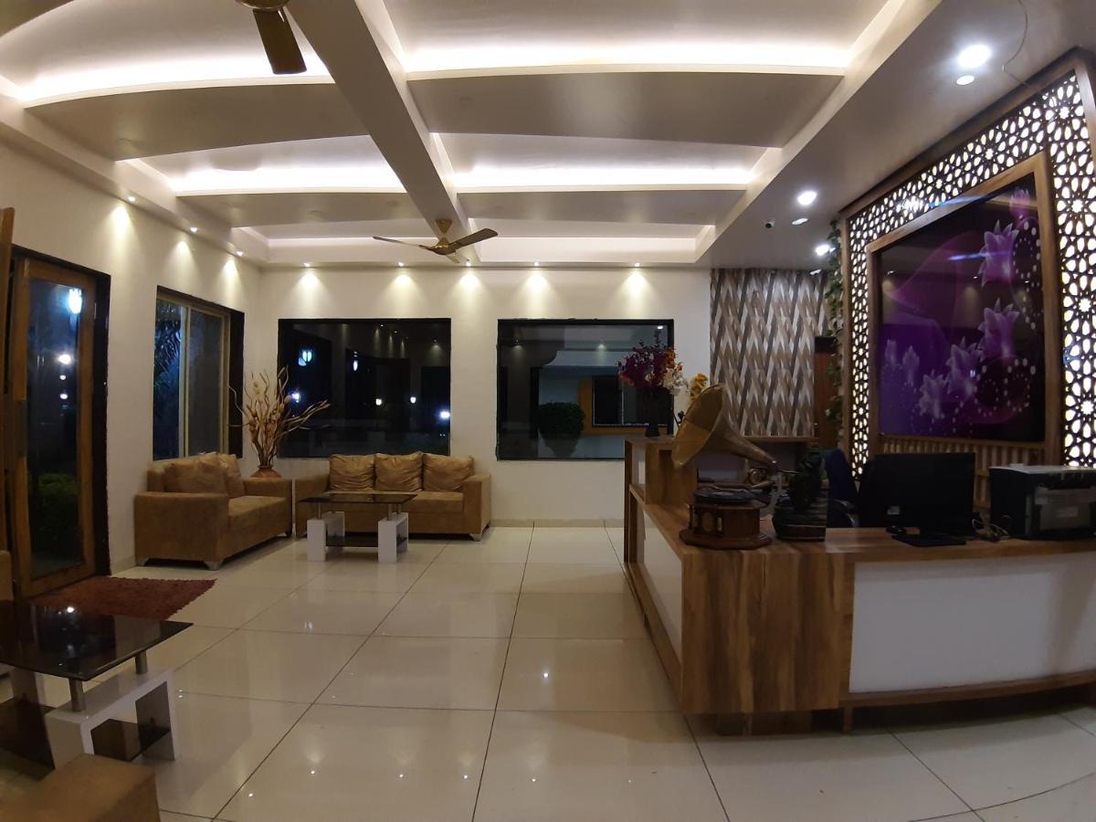 Hotel Great Annapurna Khuldabad Exterior foto